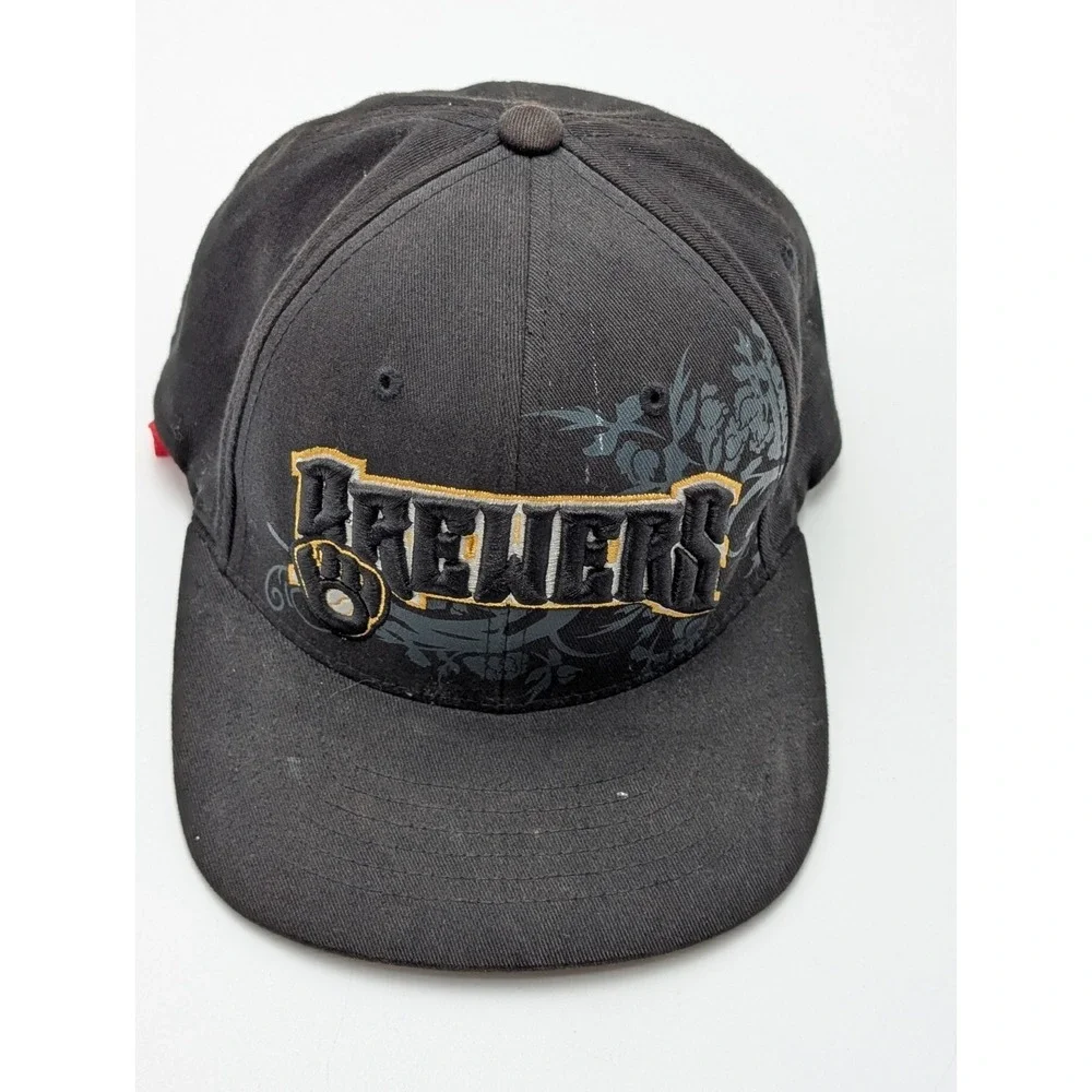 Milwaukee Brewers 2-Tone Cooperstown Collection‎ American Needle Cap/Hat